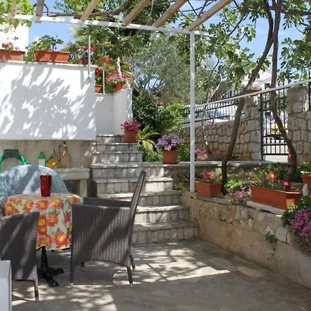 With A Parking Space Apartment *